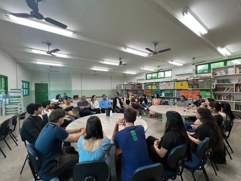 Circuito Avança Juventude reúne mais de 1 mil jovens em Três Lagoas e mobiliza municípios da região. Circuito Avança Juventude reúne mais de 1 mil jovens em Três Lagoas e mobiliza municípios da região.