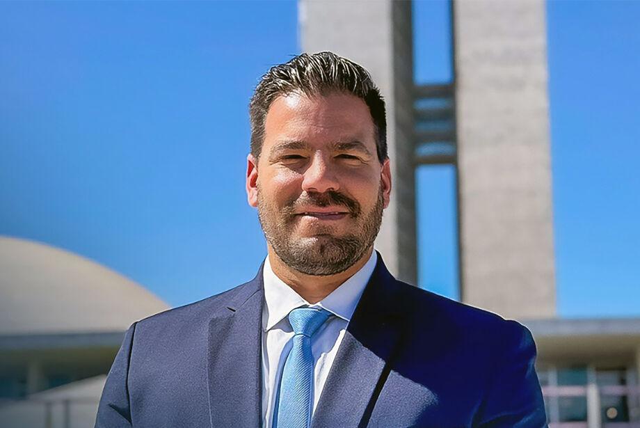Capitão Contar rejeita troca de candidatura ao Senado por disputa a prefeito em 2028. Capitão Contar rejeita troca de candidatura ao Senado por disputa a prefeito em 2028.