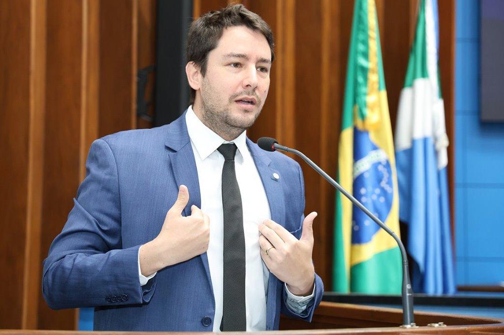 João Henrique cobra prestação de contas do Governo à ALEMS e questiona renúncias fiscais. João Henrique cobra prestação de contas do Governo à ALEMS e questiona renúncias fiscais.