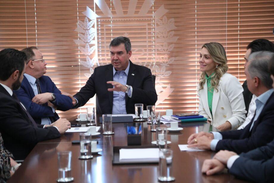 O Governador de Mato Grosso do Sul cria comitê para combater crimes fiscais e lavagem de dinheiro. O Governador de Mato Grosso do Sul cria comitê para combater crimes fiscais e lavagem de dinheiro.