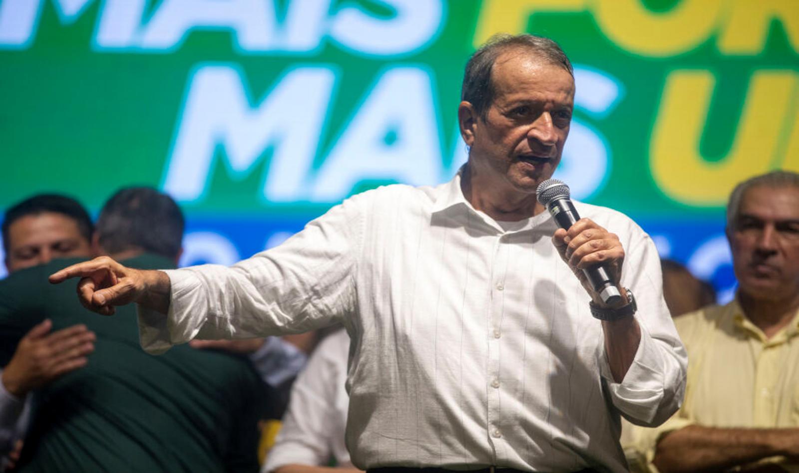 O presidente do partido PL Valdemar Costa Neto é a favor da anistia ampla, que inclui o ex presidente Jair Messias Bolsonaro. O presidente do partido PL Valdemar Costa Neto é a favor da anistia ampla, que inclui o ex presidente Jair Messias Bolsonaro.
