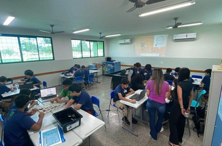 SED abre consulta pública para formação de novo currículo da educação digital. SED abre consulta pública para formação de novo currículo da educação digital.