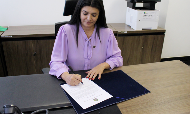 Vice-presidente da federação União Progressista em Mato Grosso do Sul, Rose Modesto acha normal. Vice-presidente da federação União Progressista em Mato Grosso do Sul, Rose Modesto acha normal.
