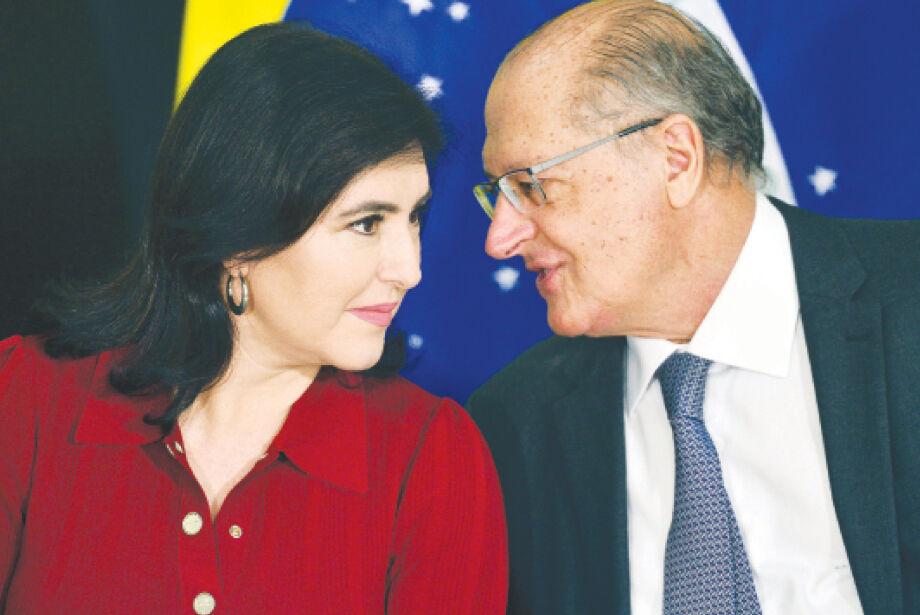 Alckmin abre as portas do PSB, Tebet diz que fica no MDB e permanece em Mato Grosso do Sul.
