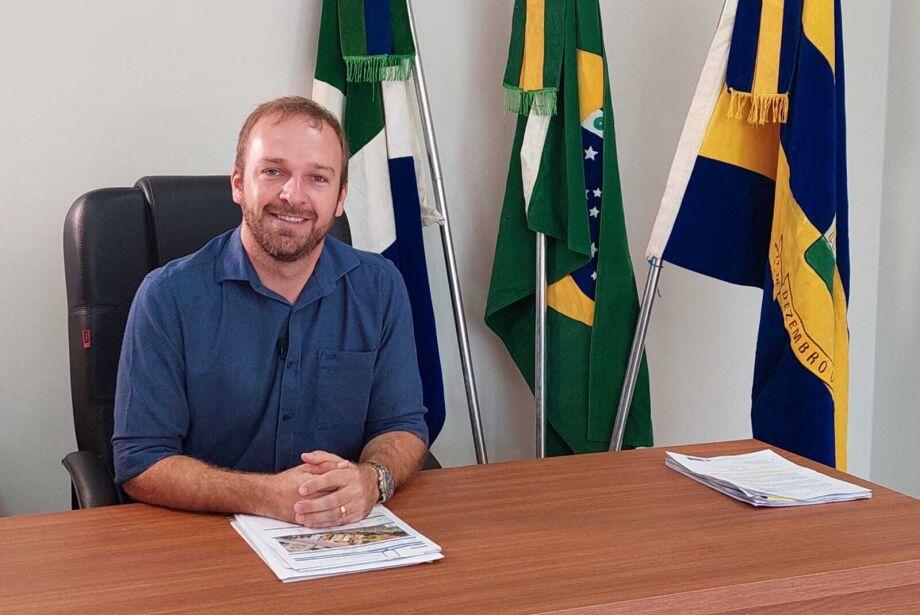 Ministro do STJ manda soltar prefeito de Terenos acusado de corrupção. Ministro do STJ manda soltar prefeito de Terenos acusado de corrupção.