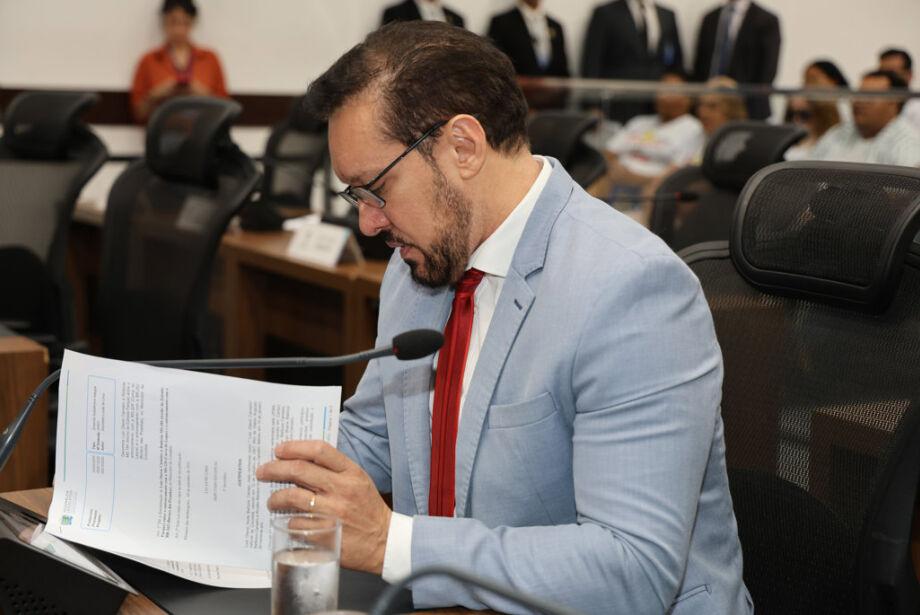 Presidente do TSE retira de pauta julgamento que pode cassar mandato de Lucas de Lima. Presidente do TSE retira de pauta julgamento que pode cassar mandato de Lucas de Lima.
