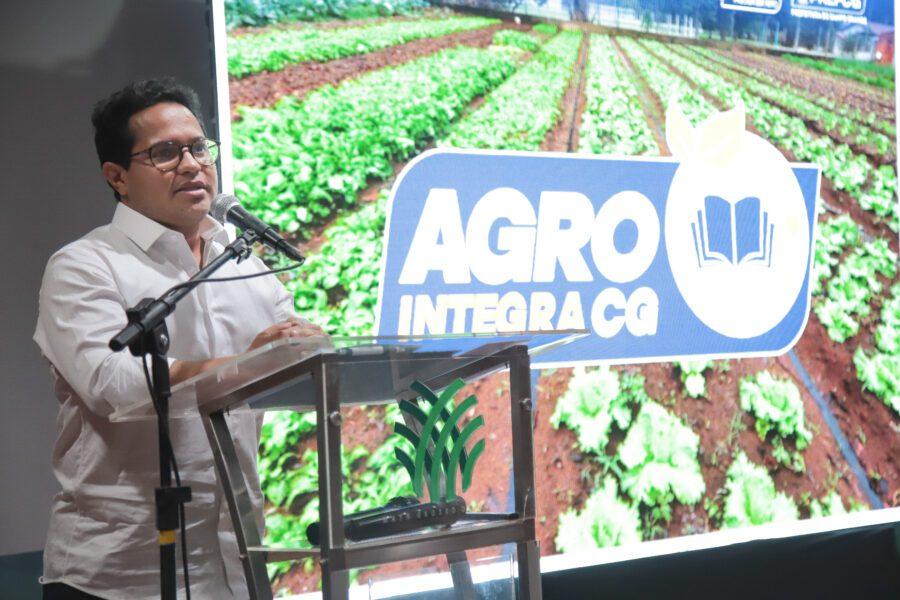 Presidente Papy celebra parceria que fortalece a atuação de agricultores familiares da Capital. Presidente Papy celebra parceria que fortalece a atuação de agricultores familiares da Capital.