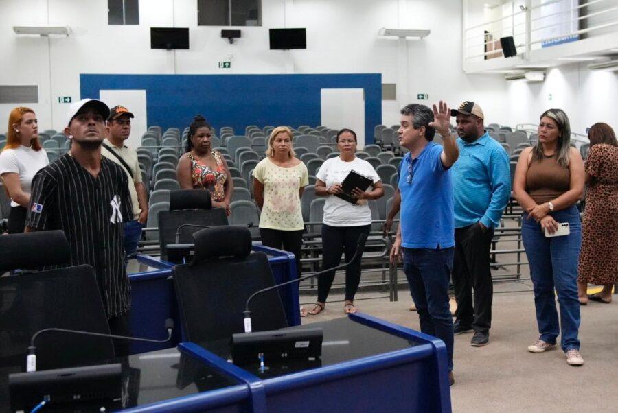 “Queremos o direito de morar sem medo”: famílias se reúnem com Landmark para organizar audiência sobre regularização de favelas.