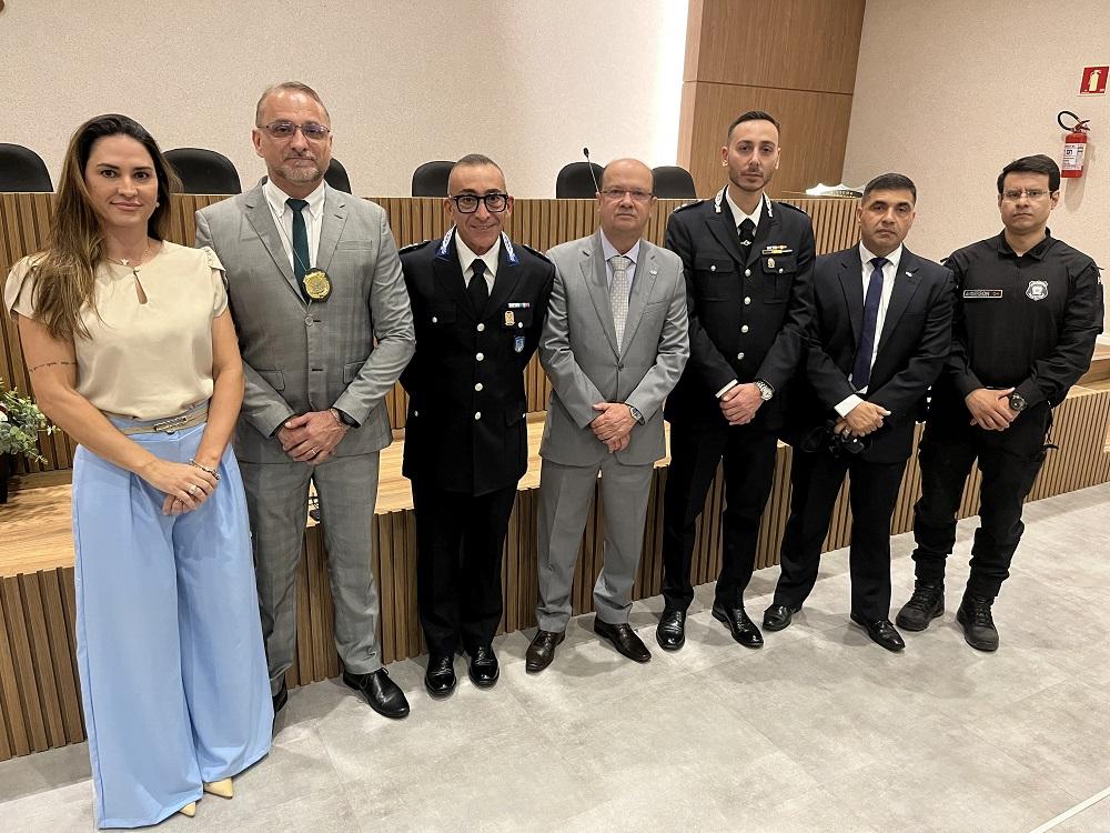 MS recebe missão internacional Brasil–Itália para fortalecer a inteligência penitenciária. MS recebe missão internacional Brasil–Itália para fortalecer a inteligência penitenciária.