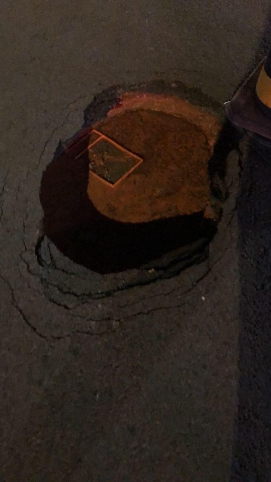 O Jornal TOPS DO MS NEWS, fez a solicitação de tampar esse  Buraco perigoso na Rua Rui Barborsa esquina com a Rua João Pedro de Souza e foi resolvido após demanda encaminhada à Prefeitura e ao Deputado Lídio Lopes.