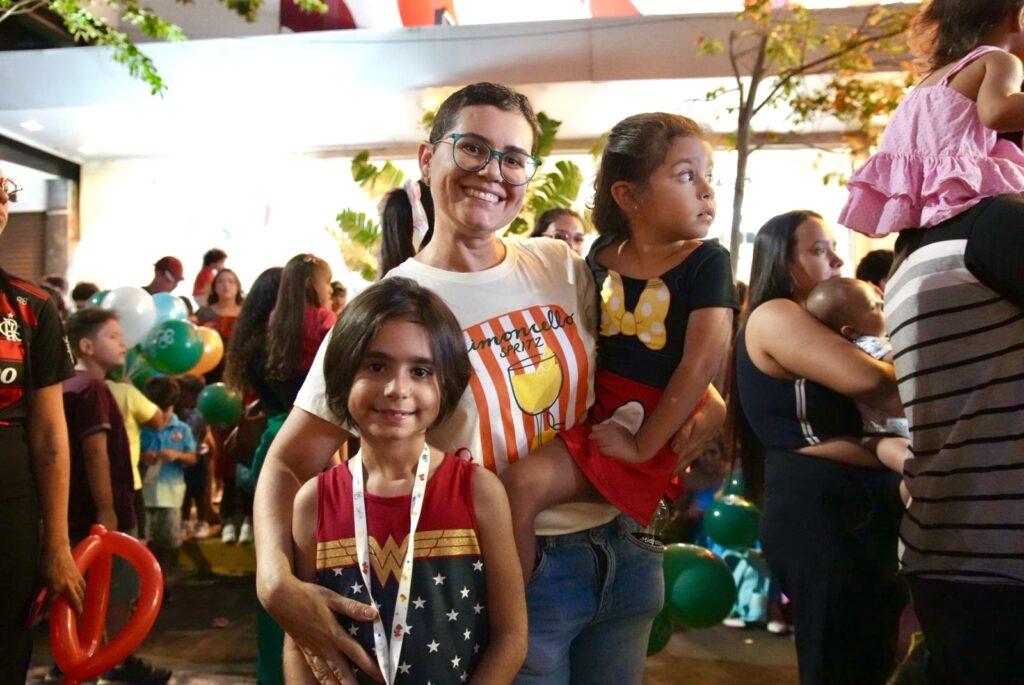 Abertura do Natal de Campo Grande transforma o Centro em palco de festa e alegria para toda a família.