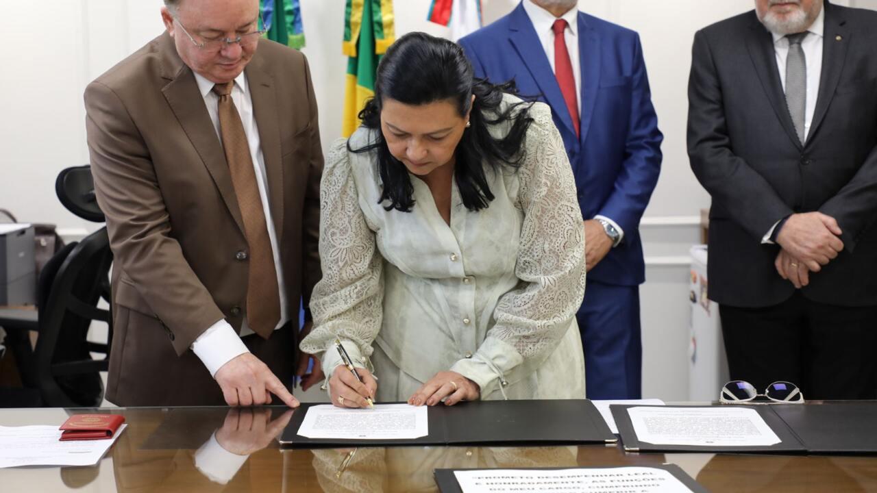 Magistrada Juíza Sandra Ribeiro Artioli toma posse como desembargadora do TJMS.
