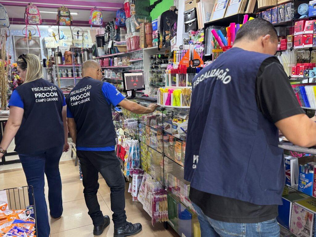 Procon intensifica fiscalização para o Volta às Aulas.