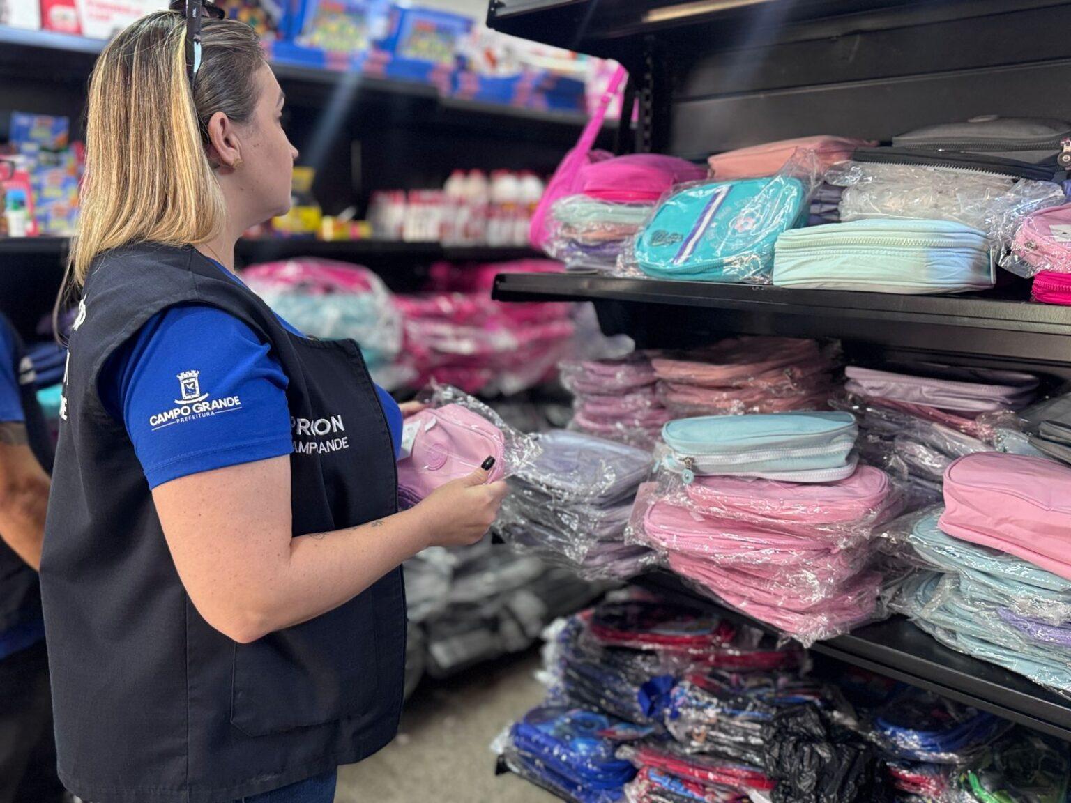 Procon intensifica fiscalização para o Volta às Aulas.