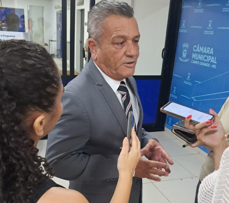 Vereador Delei cobra agilidade na conclusão de obra na Vila Nhanhá e região.