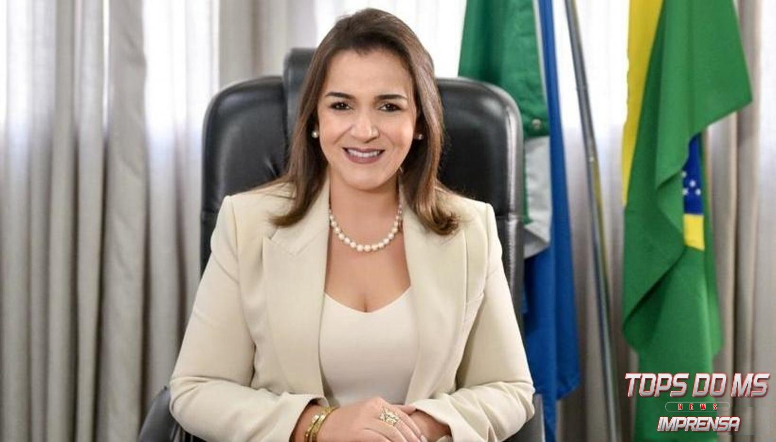 A prefeita  Adriane Lopes começa a semana abrindo os trabalhos do Legislativo na Câmara de Campo Grande-MS.