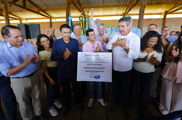 Rio Negro ganha pacote de obras que vão qualificar infraestrutura e saneamento do município.